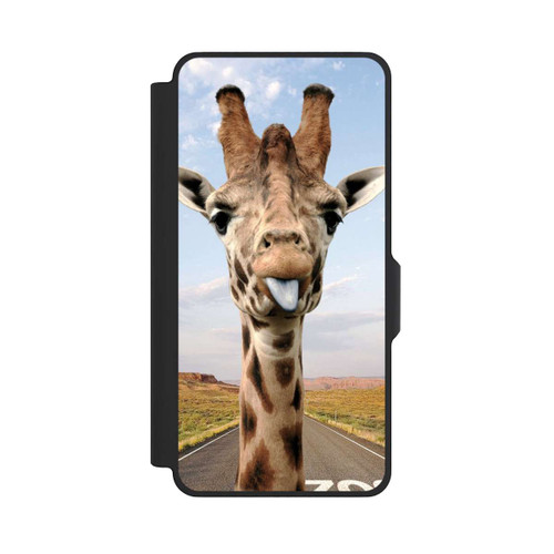 Samsung Galaxy S26+ NIVOflip Giraffe auf der Straße