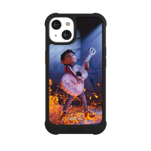 Apple iPhone 13 NIVOmax Miguel Coco Gitarrenfilm-Szene