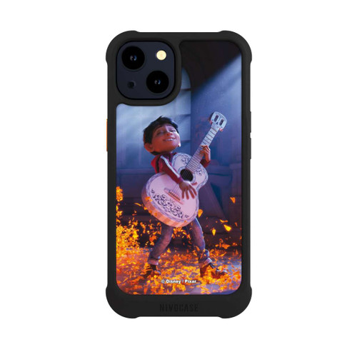 Apple iPhone 14 NIVOmax Miguel Coco Gitarrenfilm-Szene