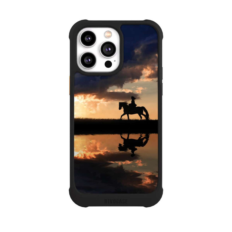 iPhone 14 Pro Max NIVOmax Ausritt im Sonnenuntergang