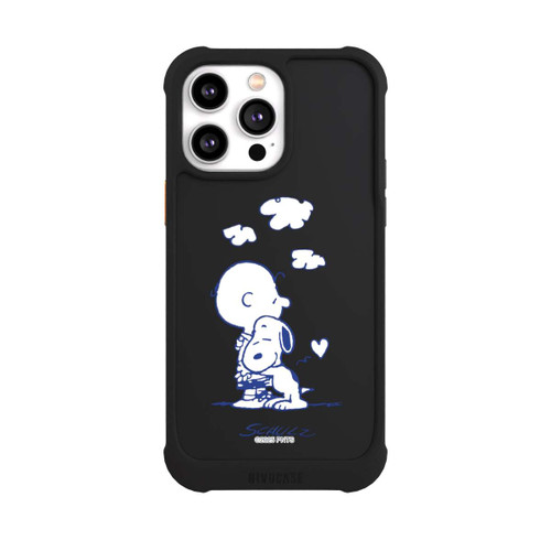 Apple iPhone 14 Pro Max NIVOmax Peanuts Charlie Brown Snoopy Hug Transparent
