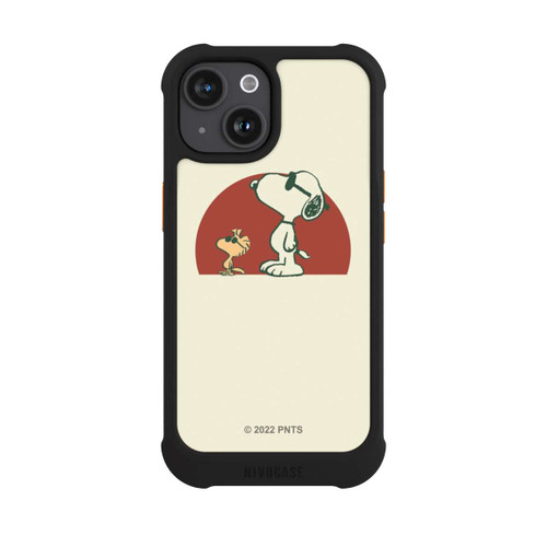 Apple iPhone 15 NIVOmax Snoopy Woodstock weit draußen