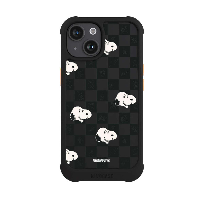 iPhone 15 NIVOmax Snoopy Checked Pattern
