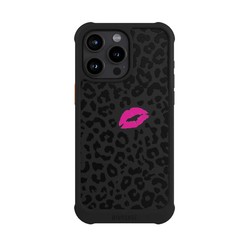 iPhone 15 Pro Max NIVOmax Leo Kiss ohne Hintergrund