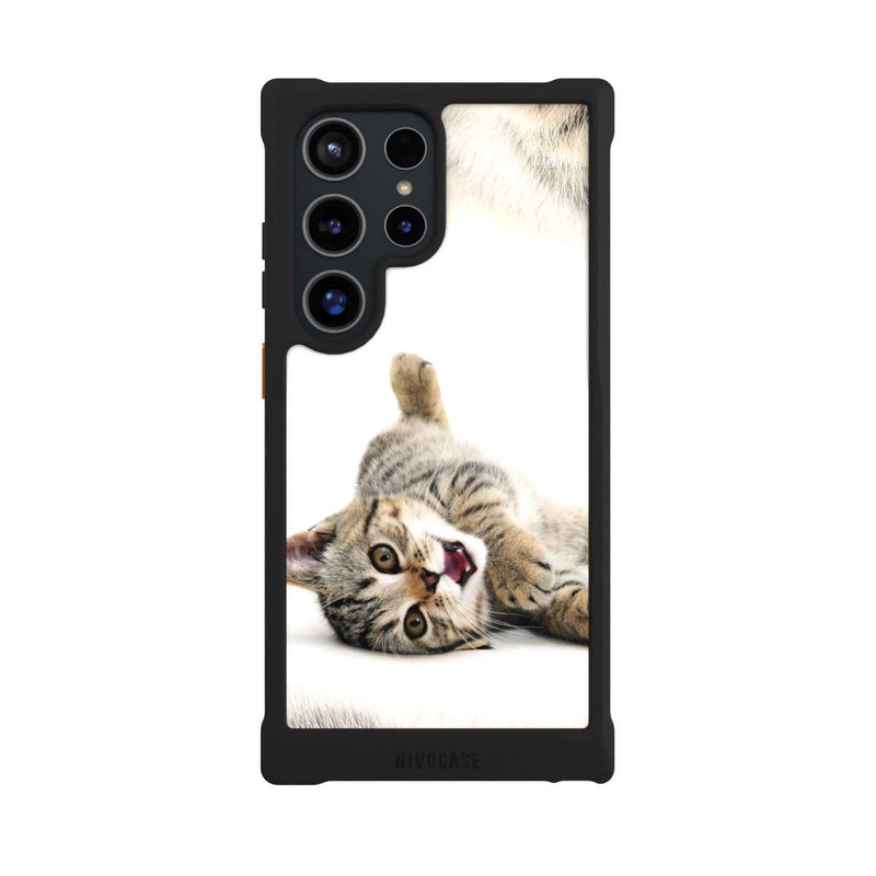 Galaxy S24 Ultra NIVOmax Cat Rolling around