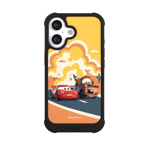 Apple iPhone 16 NIVOmax Disney Cars Lightning McQueen Und Hook on the Road