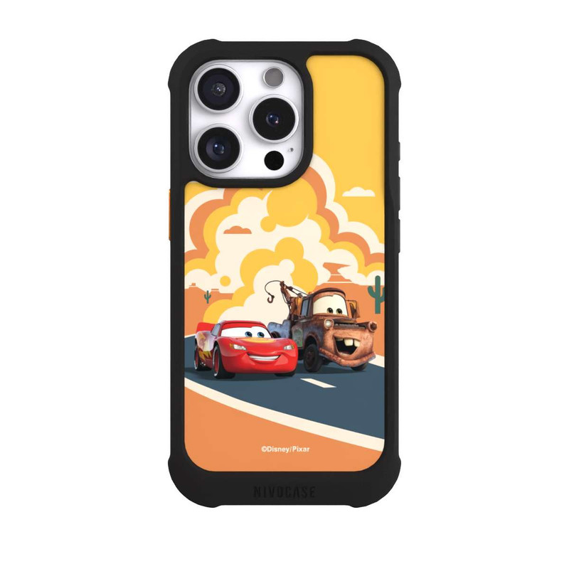 iPhone 16 Pro NIVOmax Disney Cars Lightning McQueen Und Hook on the Road