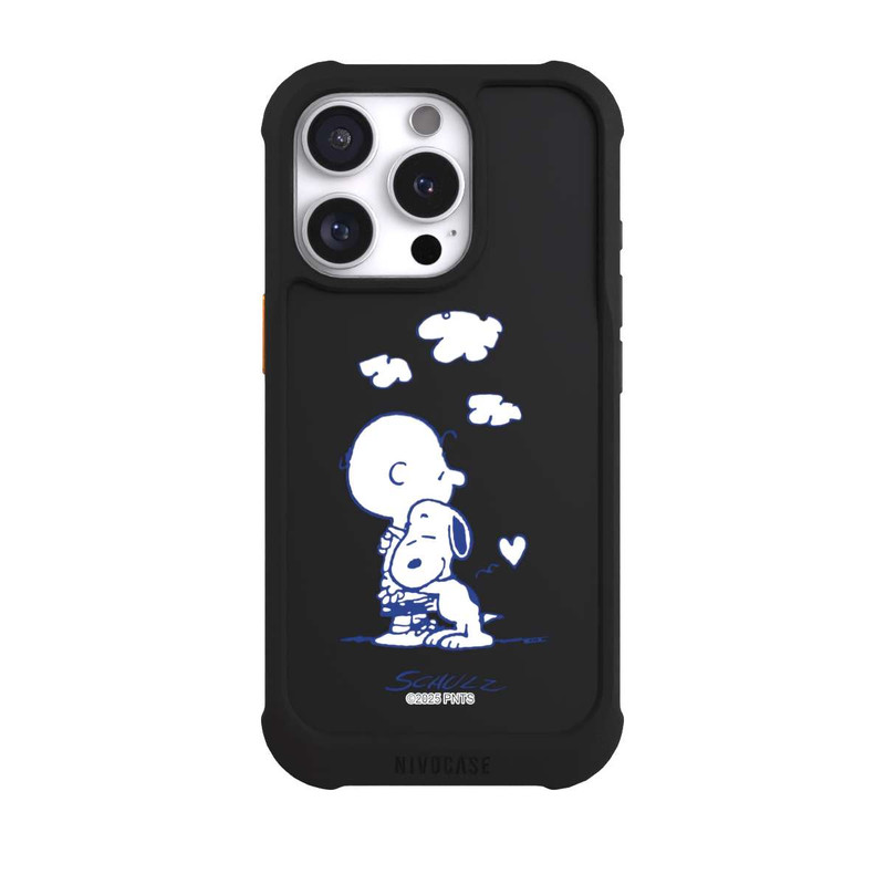 iPhone 16 Pro NIVOmax Peanuts Charlie Brown Snoopy Hug Transparent