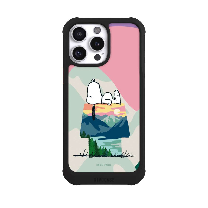 iPhone 16 Pro Max NIVOmax Snoopy à l'extérieur
