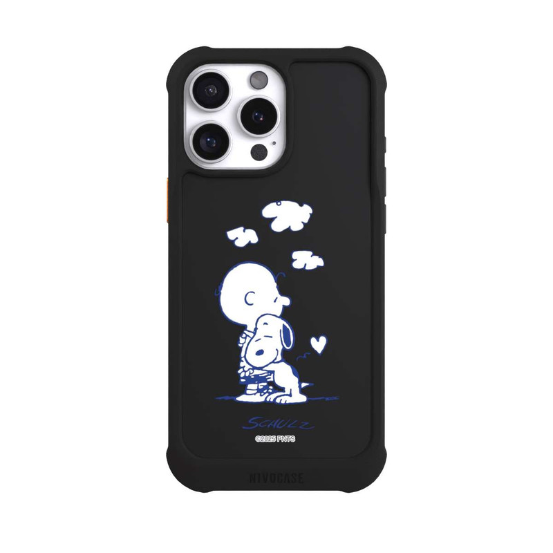iPhone 16 Pro Max NIVOmax Peanuts Charlie Brown Snoopy Hug Transparent