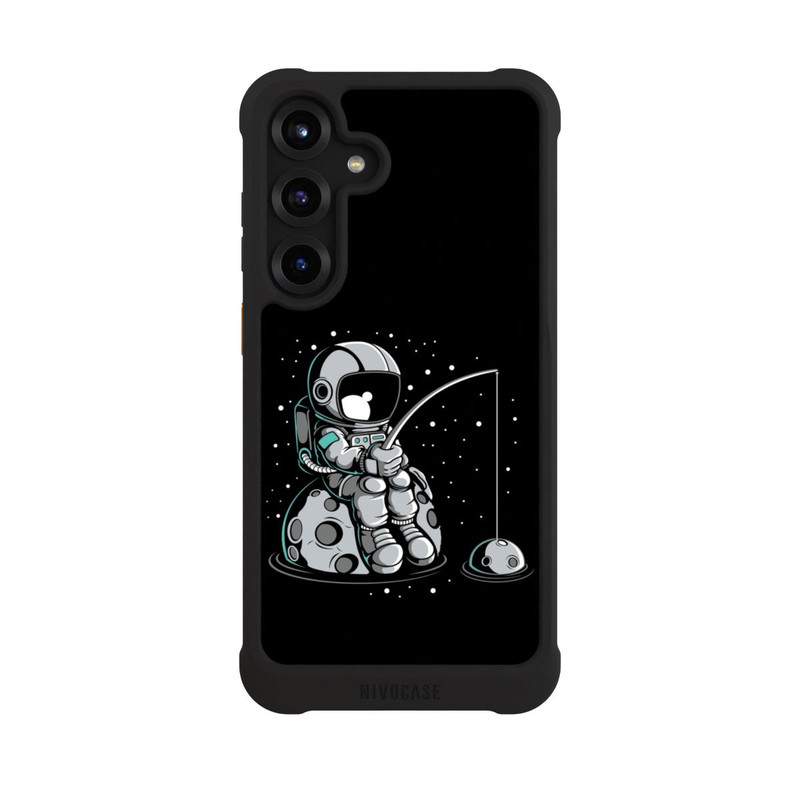 Galaxy S25 + NIVOmax Astronaut Fishing