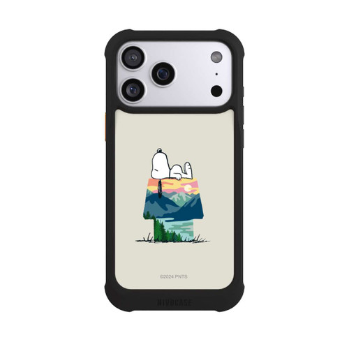 Apple iPhone 17 Pro Max NIVOmax Snoopy Camping Hütte