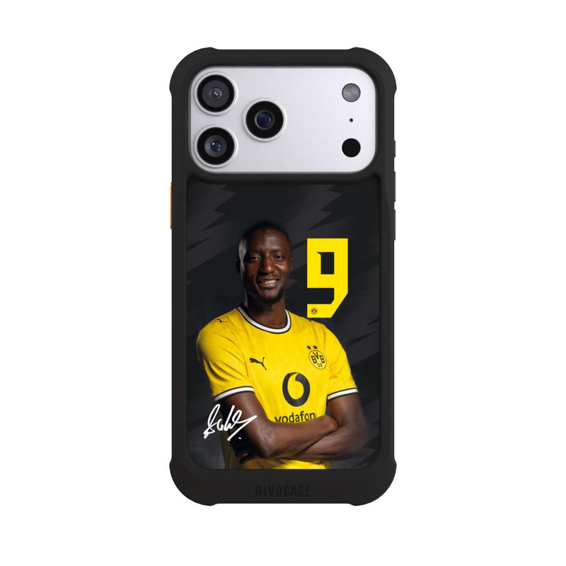 iPhone 17 Pro Max NIVOmax Serhou Guirassy 26/27