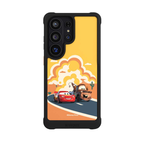 Samsung Galaxy S26 Ultra NIVOmax Disney Cars Lightning McQueen Und Hook on the Road