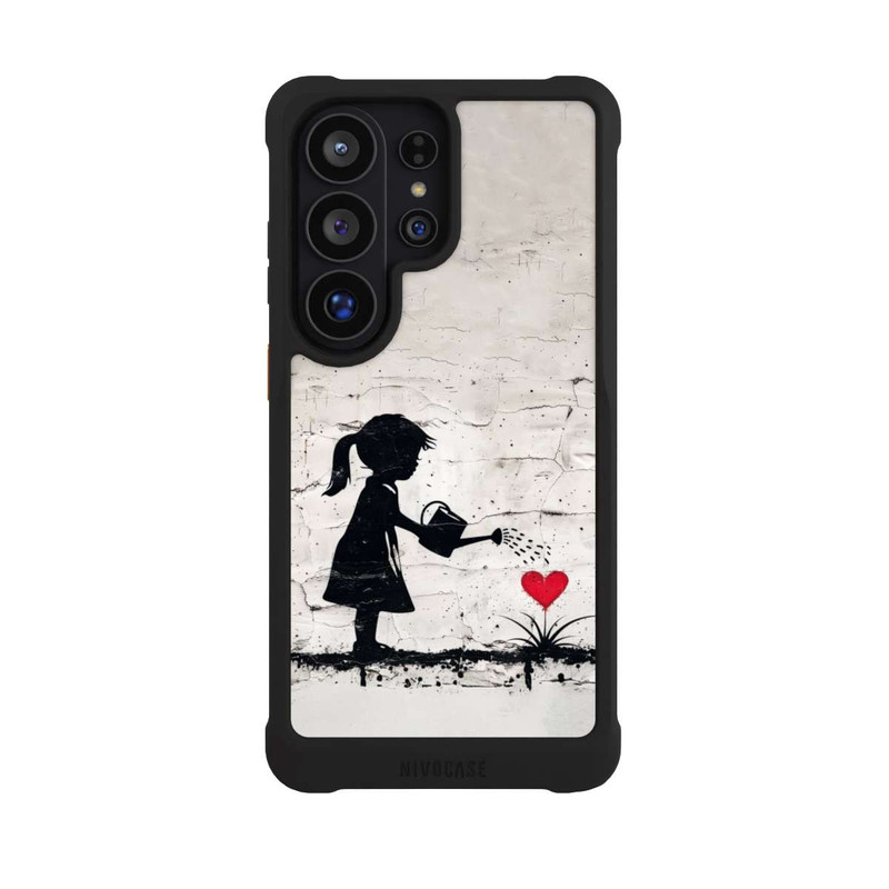 Galaxy S26 Ultra NIVOmax Girl Watering Bunch of Flowers 