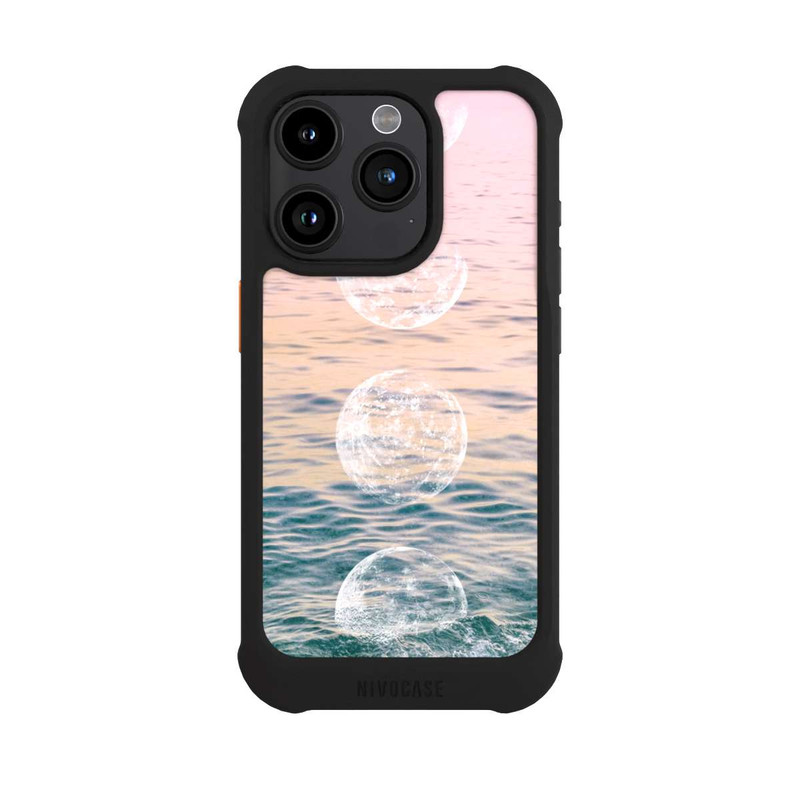 iPhone 15 Pro NIVOmax L'heure de la lune sur la plage
