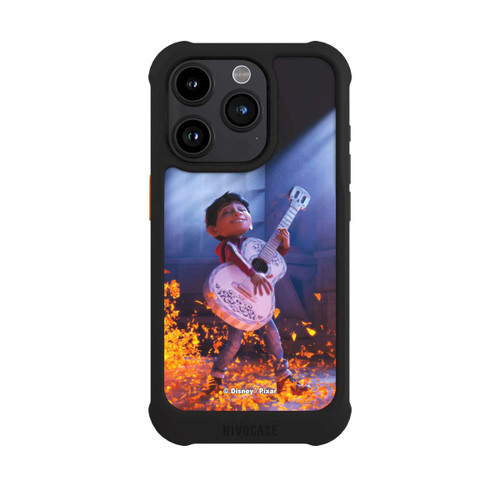 Apple iPhone 15 Pro NIVOmax Miguel Coco Gitarre Filmszene