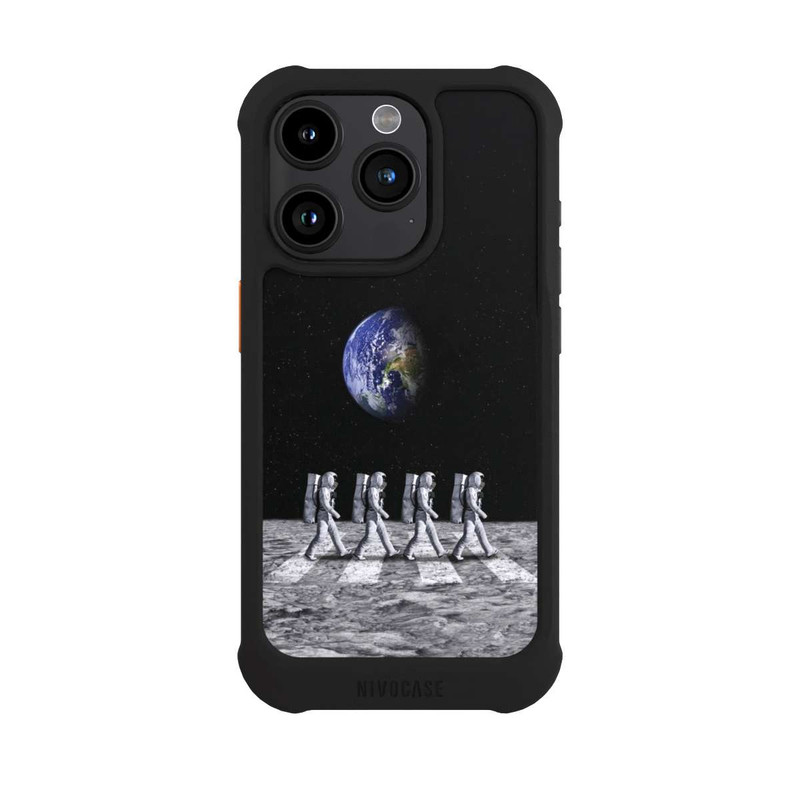 iPhone 15 Pro NIVOmax Astronaut Abbey Road