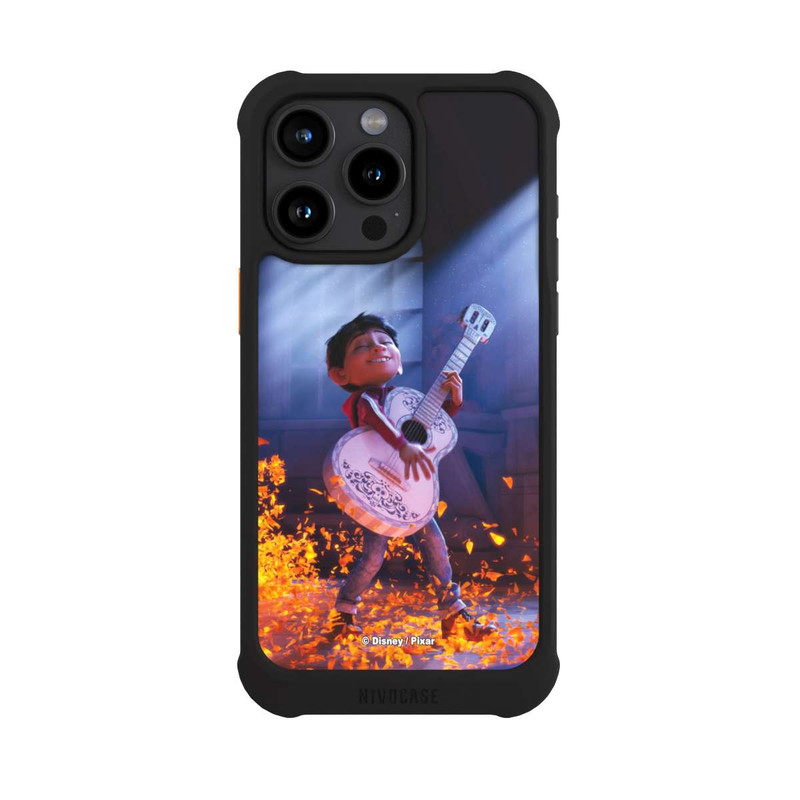 iPhone 15 Pro Max NIVOmax Miguel Coco Guitar Film Scene