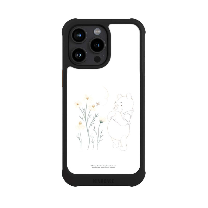 iPhone 15 Pro Max NIVOmax Winnie Pooh regarde les marguerites