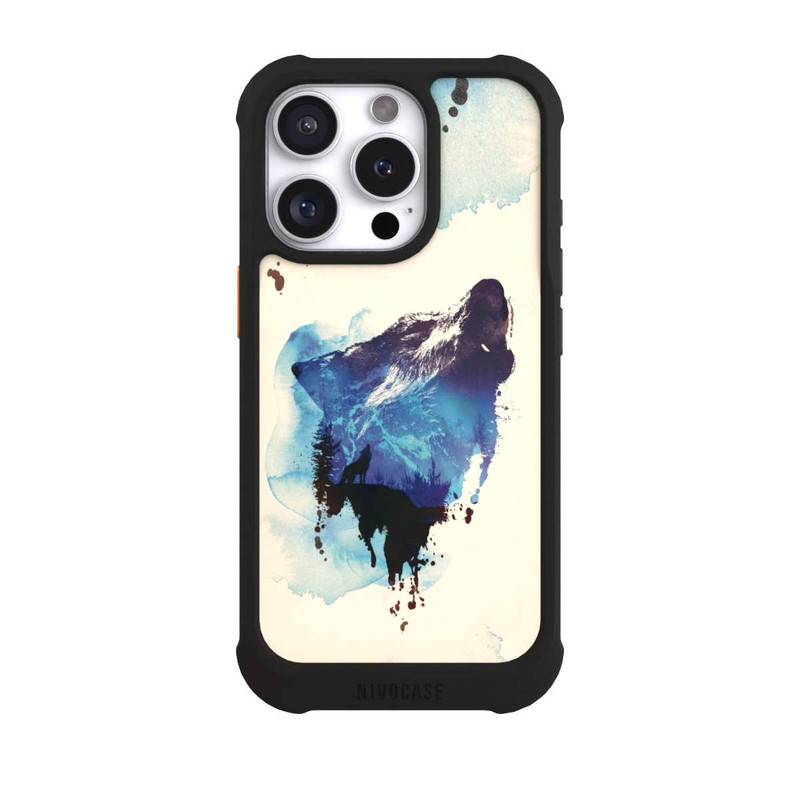 iPhone 16 Pro NIVOmax Alone as a Wolf