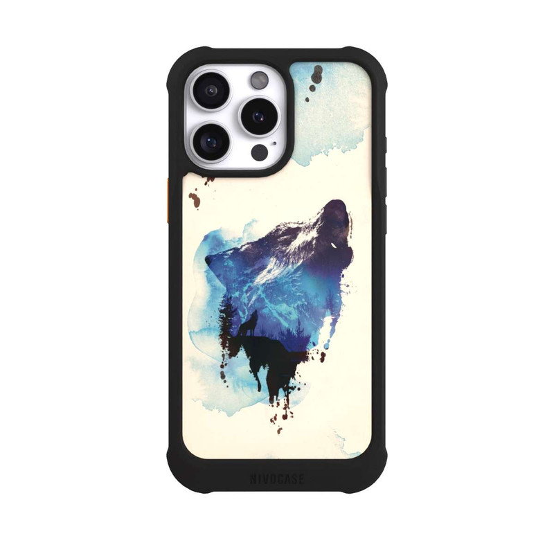 iPhone 16 Pro Max NIVOmax Alone as a Wolf