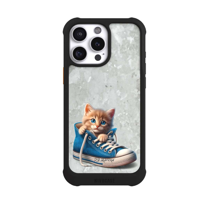 iPhone 16 Pro Max NIVOmax Cat in A Shoe
