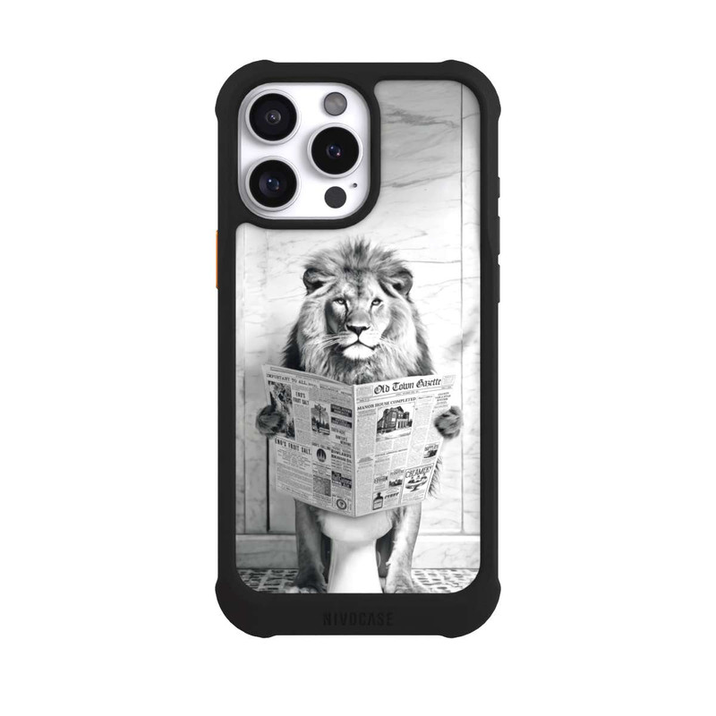 iPhone 16 Pro Max NIVOmax Lion Toilet