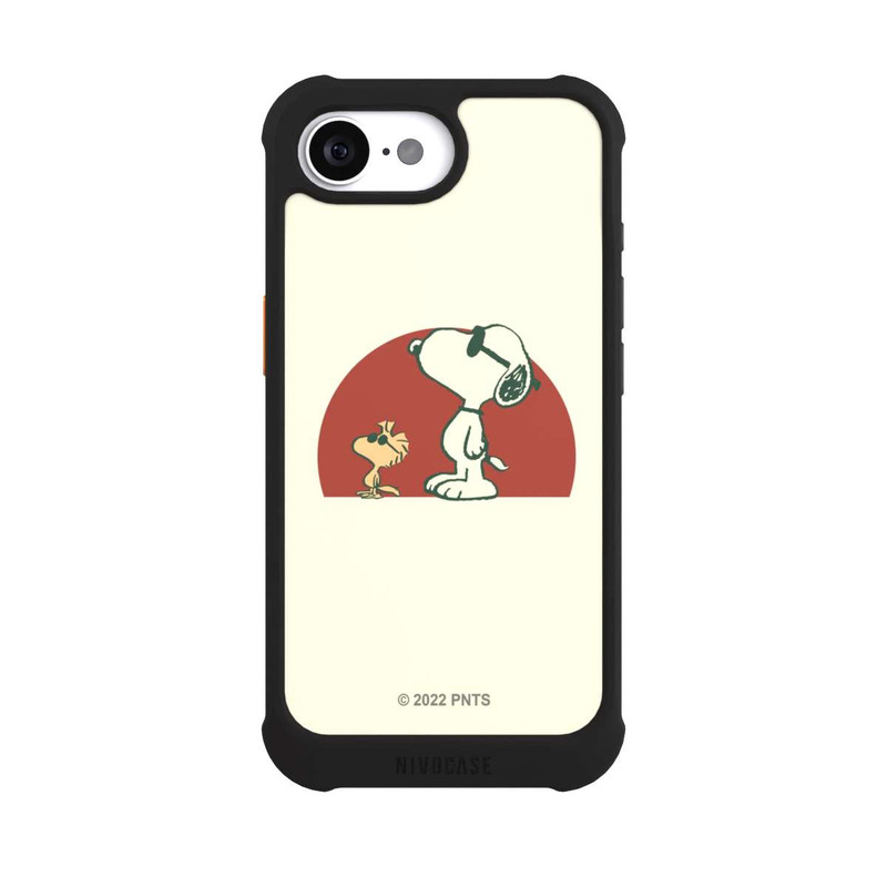 iPhone 16e NIVOmax Snoopy Woodstock weit draußen