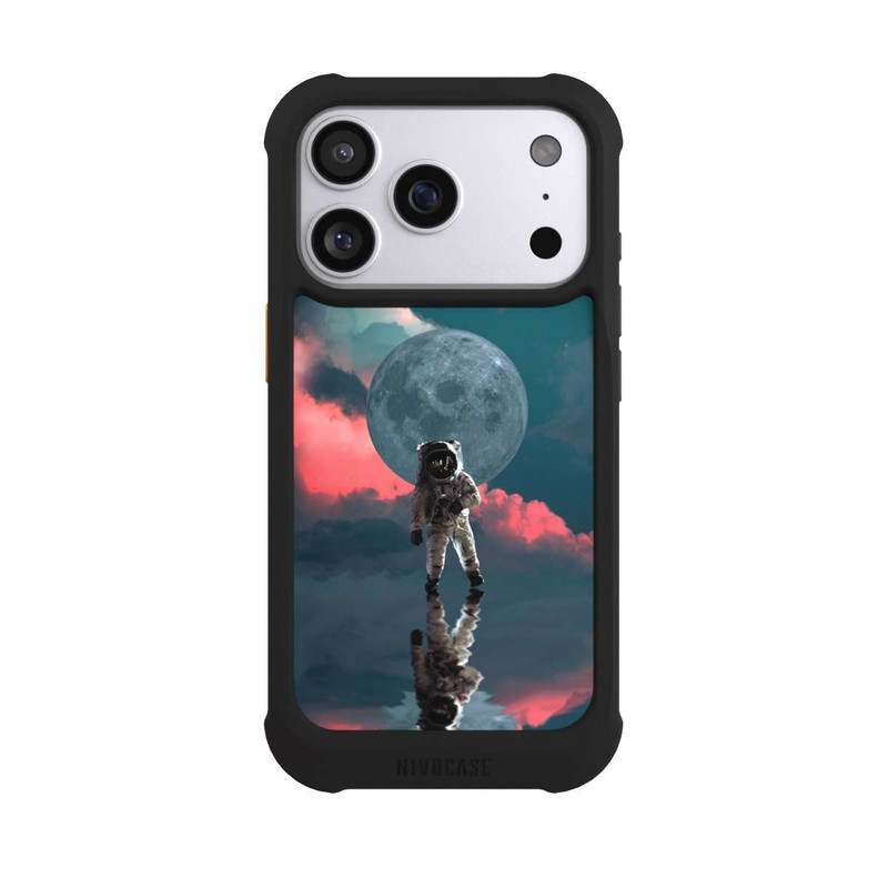iPhone 17 Pro NIVOmax Astronaut Moonwalk