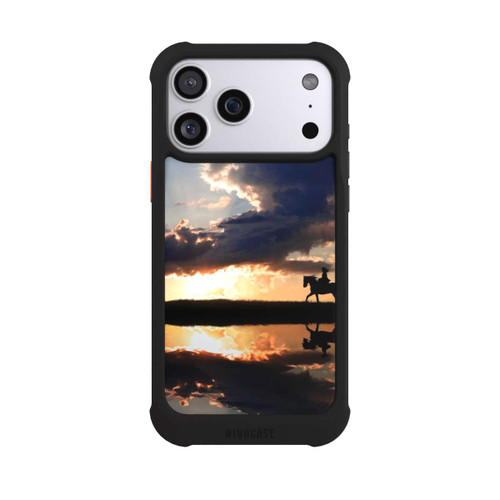 Apple iPhone 17 Pro Max NIVOmax Ausritt im Sonnenuntergang
