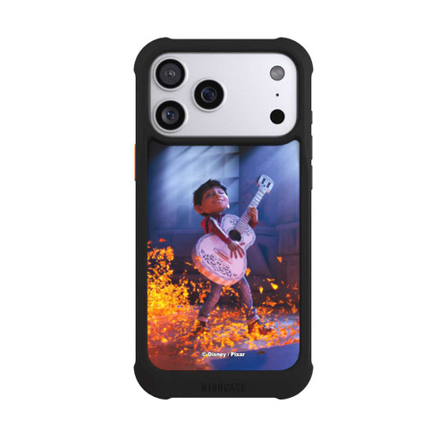 Apple iPhone 17 Pro Max NIVOmax Miguel Coco Gitarrenfilm-Szene