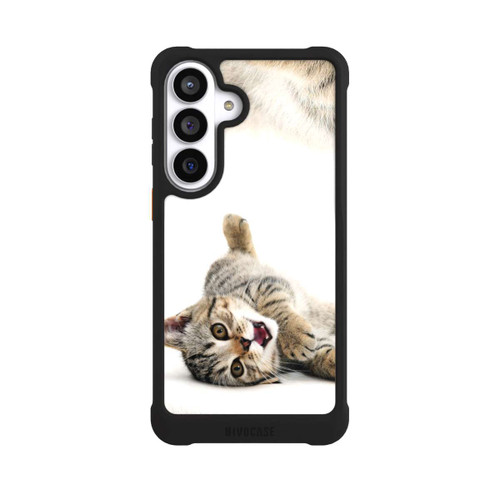 Samsung Galaxy S26+ NIVOmax Cat Rolling around