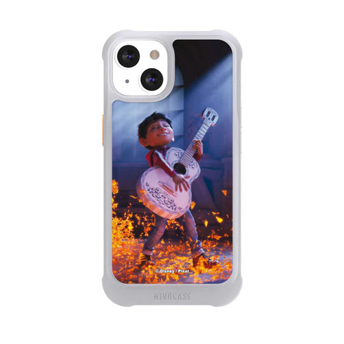 Apple iPhone 13 NIVOmax Miguel Coco Gitarrenfilm-Szene