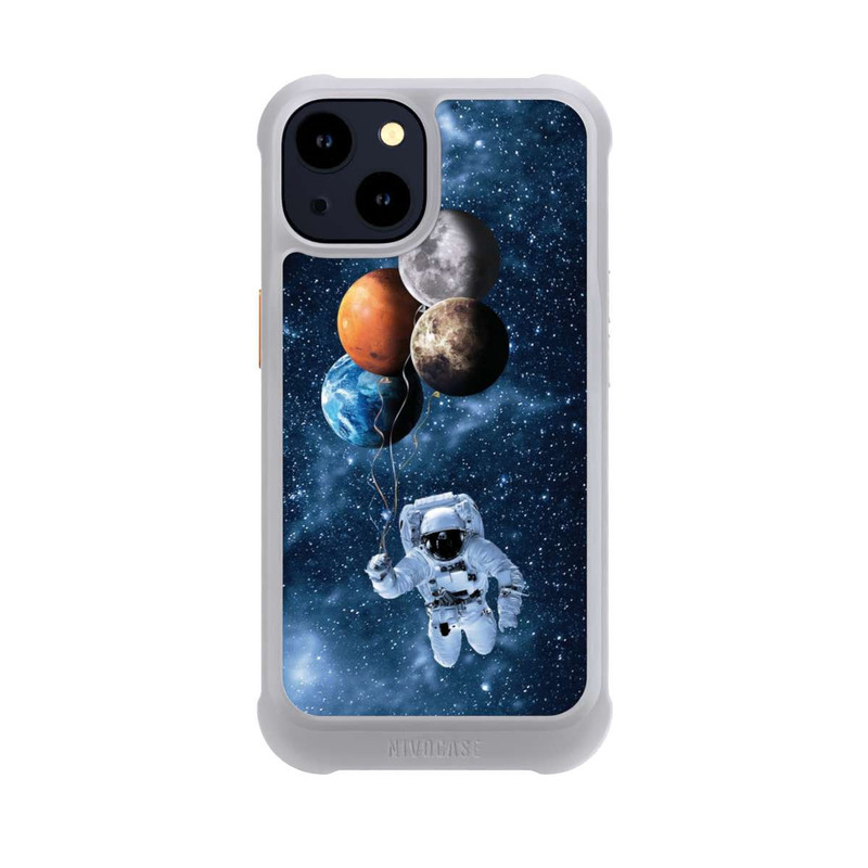 iPhone 14 NIVOmax Astronaut mit Planeten