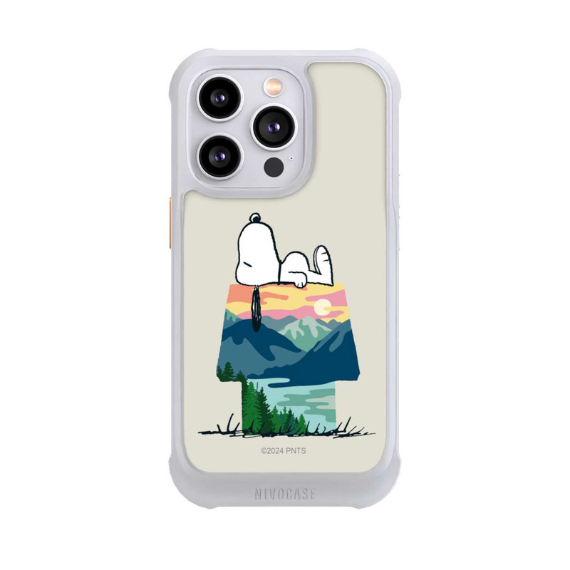 iPhone 14 Pro NIVOmax Snoopy Camping Hütte