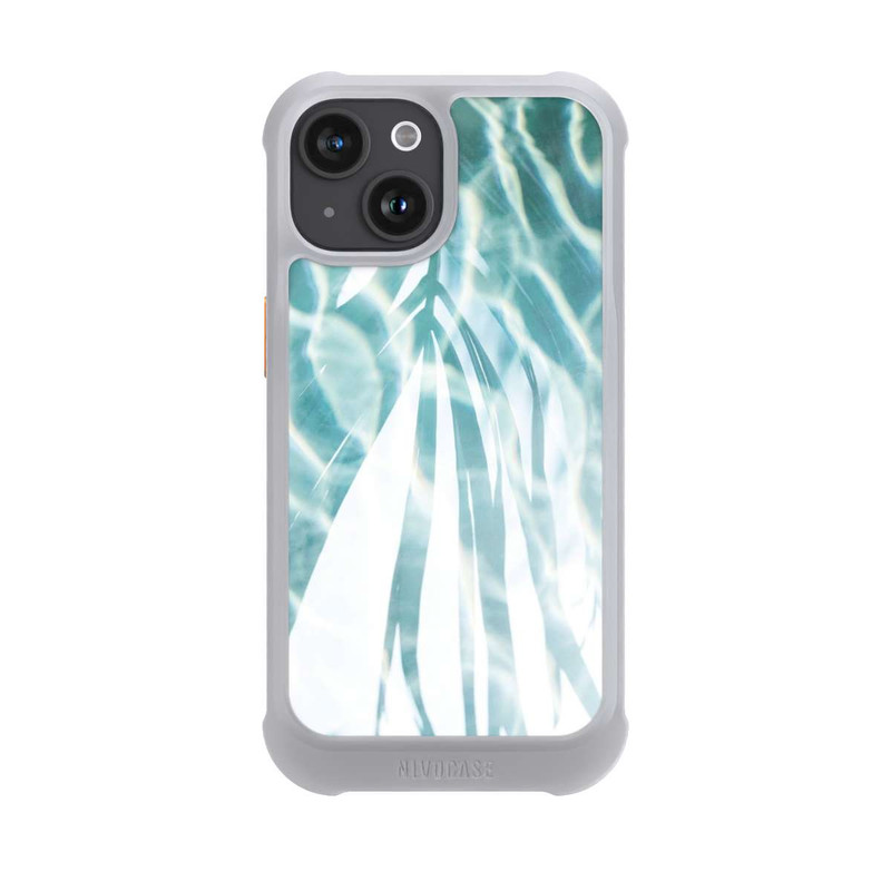 iPhone 15 NIVOmax Wasser-Reflexionen 2