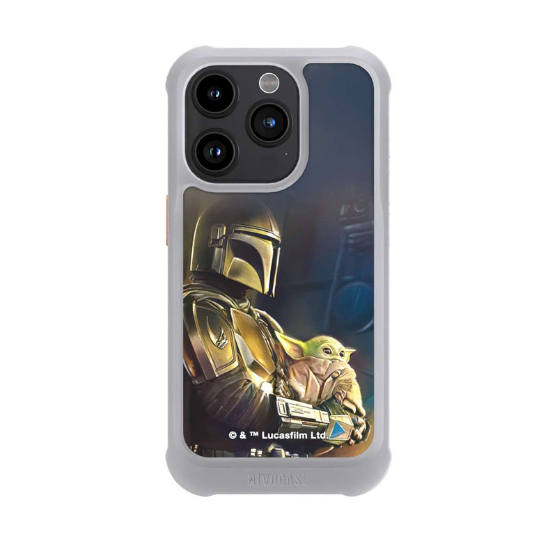 iPhone 15 Pro NIVOmax Mandalorianer und Grogu im Schiff