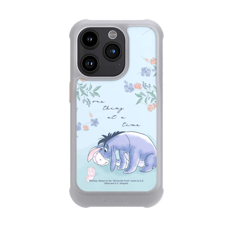 iPhone 15 Pro NIVOmax Winnie The Pooh One Thing at A Time