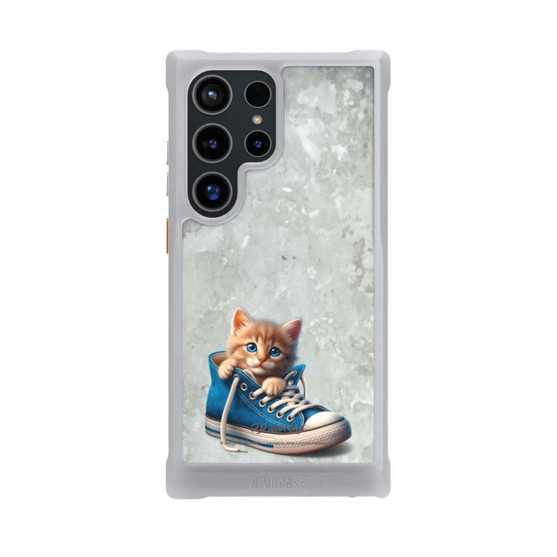Galaxy S24 Ultra NIVOmax Cat in A Shoe