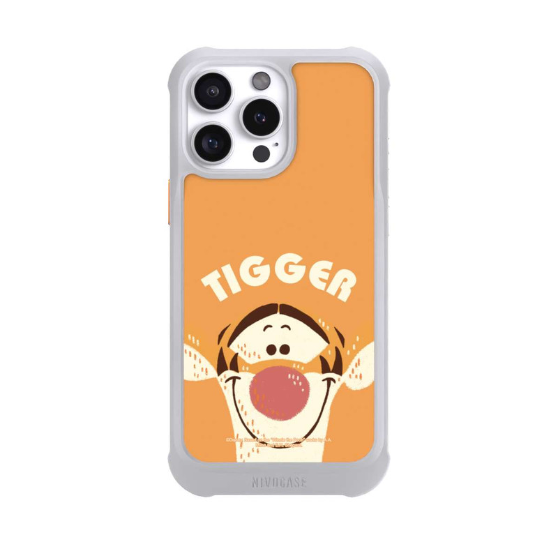 iPhone 16 Pro Max NIVOmax Tigger Close up