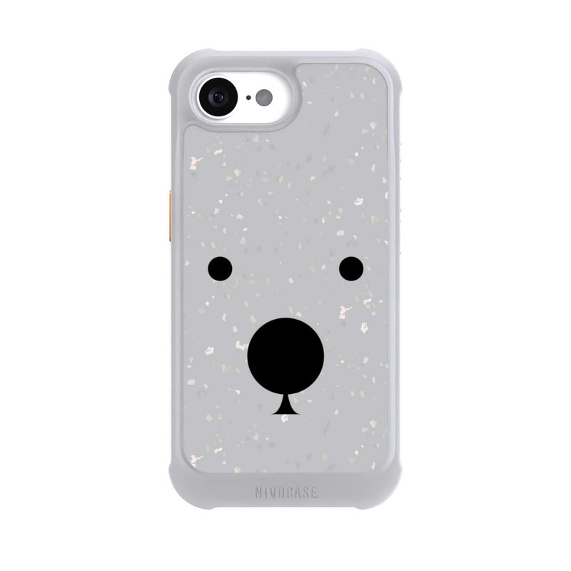 iPhone 16e NIVOmax Bear Closeup