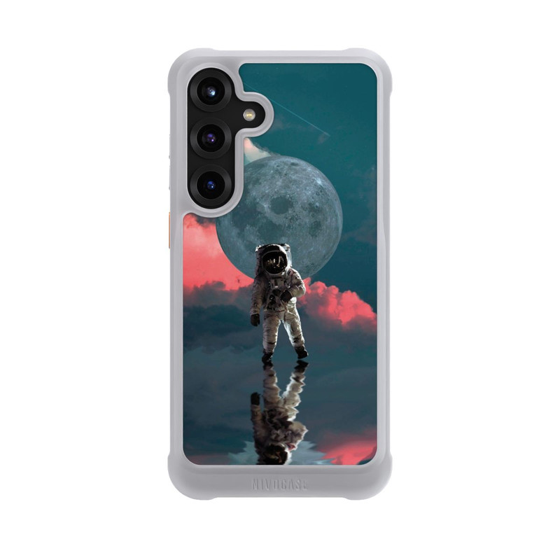 Galaxy S25 + NIVOmax Astronaut Moonwalk