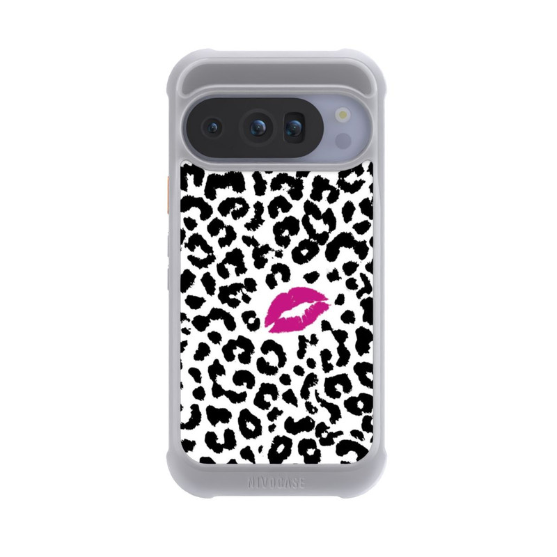 Pixel 10 Pro NIVOmax Leo Kiss
