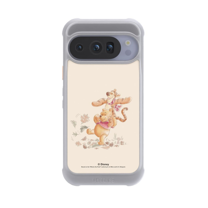 Pixel 10 Pro NIVOmax Winnie Puuh and Tigger Shenanigans