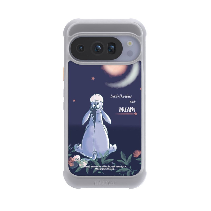 Pixel 10 Pro NIVOmax Winnie The Pooh Look into The Stars