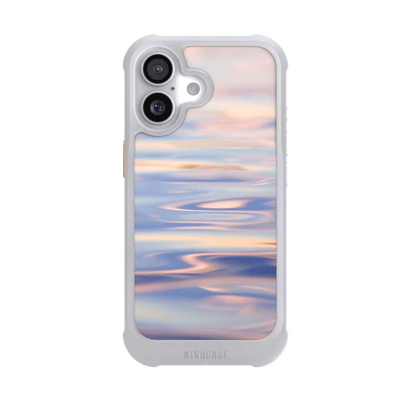 iPhone 17 NIVOmax Sunset Reflections