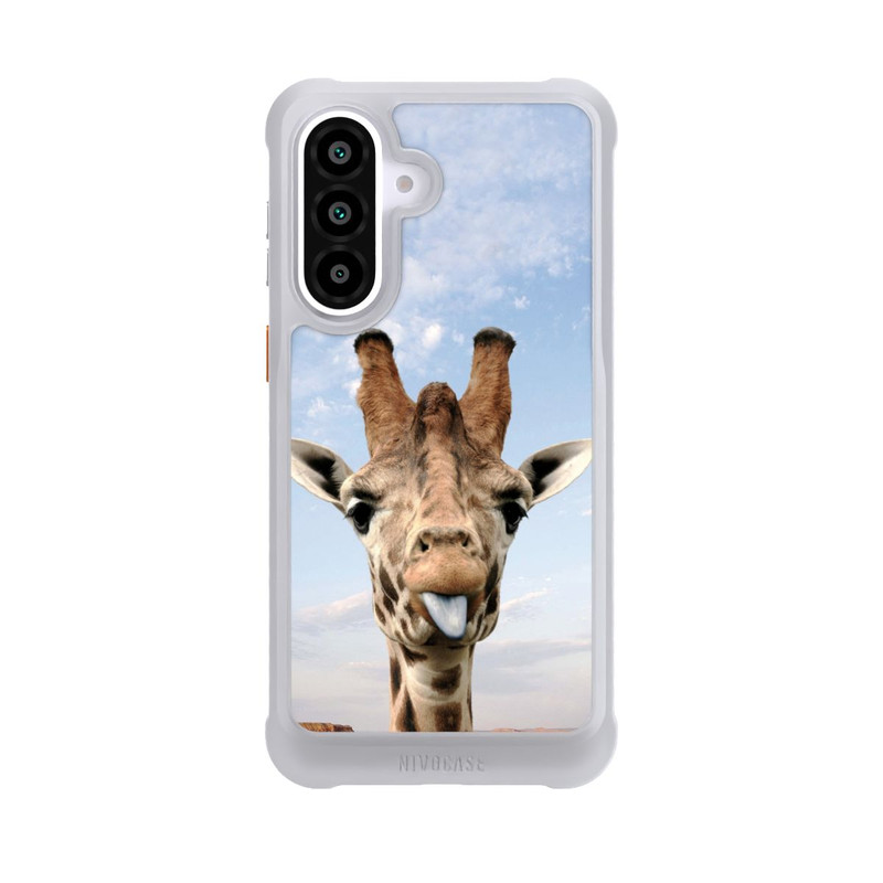Galaxy A57 5G NIVOmax Giraffe auf der Straße