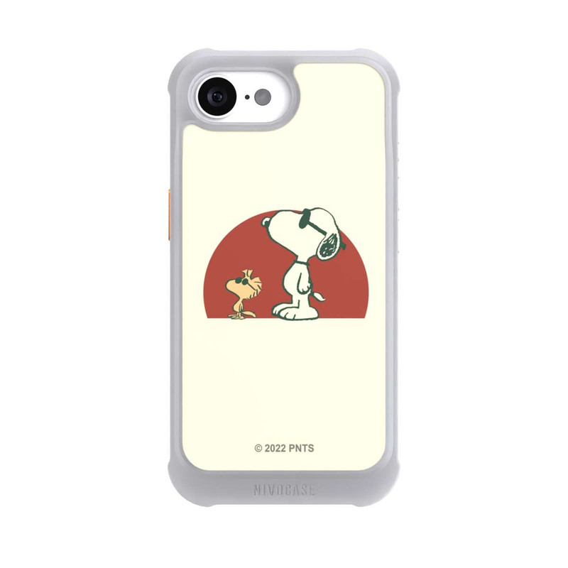 iPhone 17e NIVOmax Snoopy Woodstock Far Out