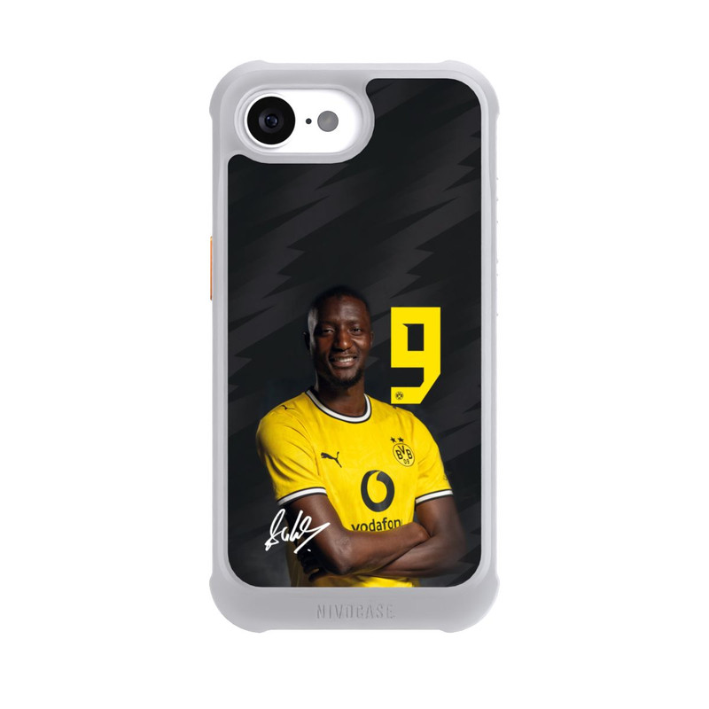 iPhone 17e NIVOmax Serhou Guirassy 26/27